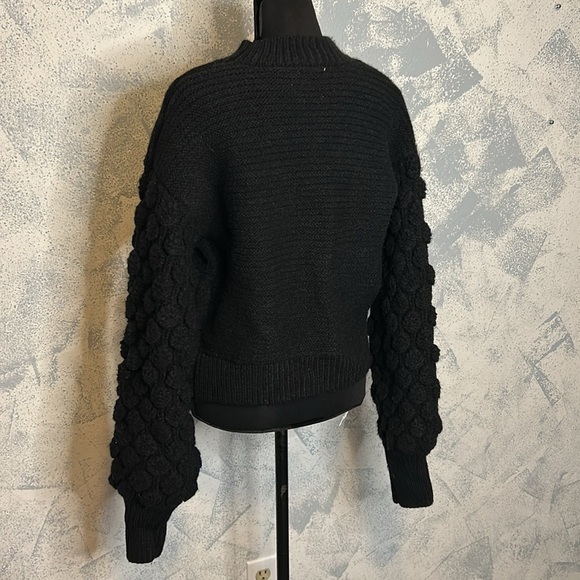 Harper Heritage Black Cable Knit Long Sleeve Sweater size S - Picture 3 of 6